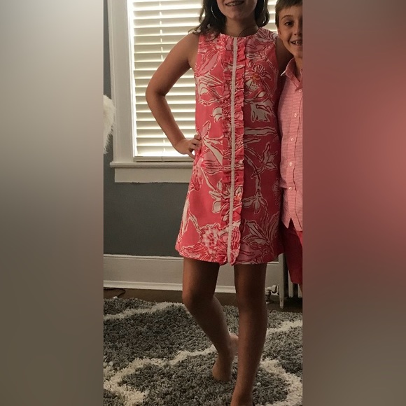 Lilly Pulitzer girls shift dress size 12. Like new condition. Adorable! - Picture 6 of 6